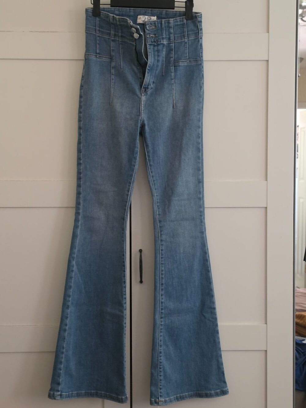 Bootcut Jeans - Picture 2 of 2